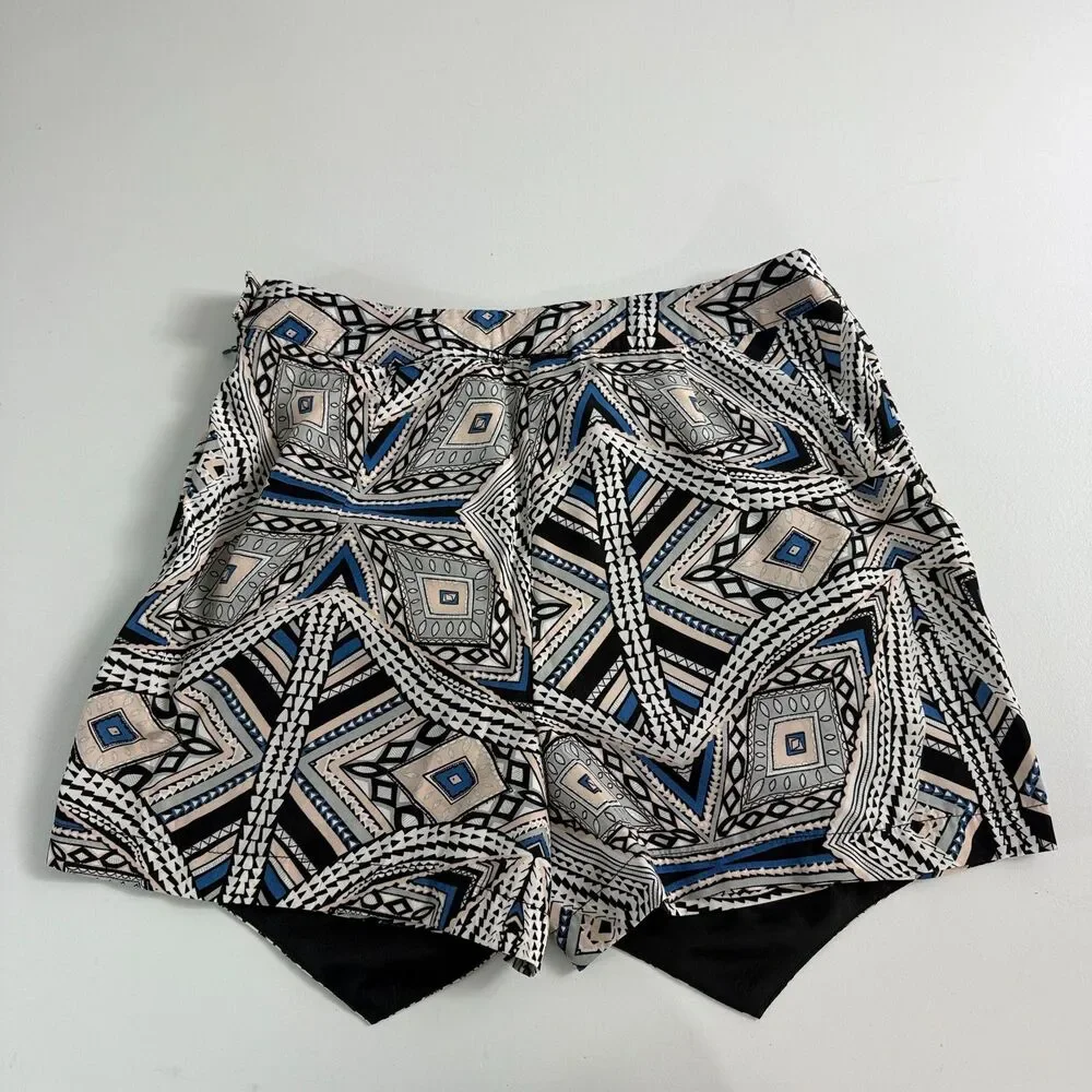 Mossimo Women's Multicolor Print Skort Side Zipper Size 2